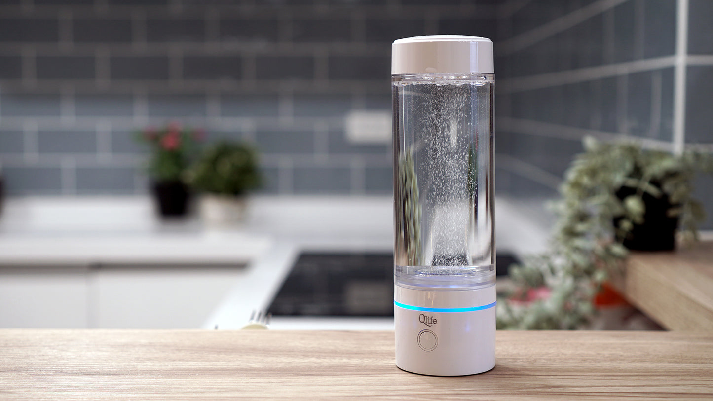 ELW-QCUPMAX-BUNDLE 50 (2 x boxes of 50 ppm water boxes and 1 x Q cup Max Hydrogen Water Generator).Save $85. The price includes S&H.